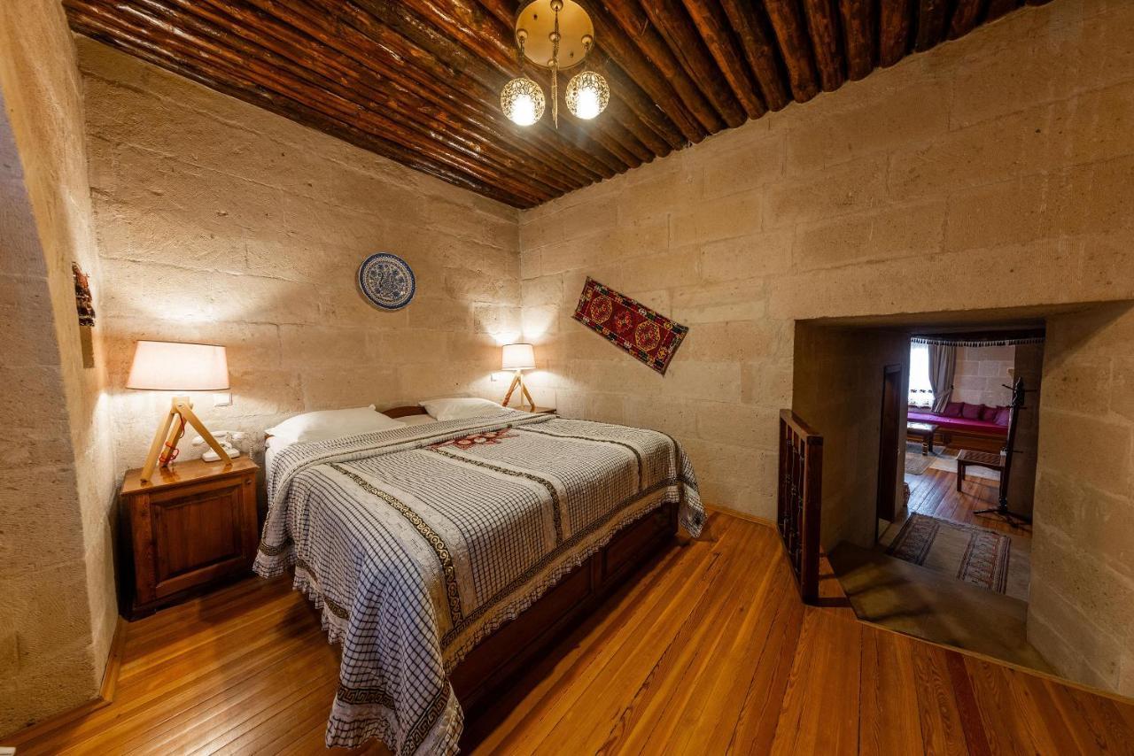 גורמה Cappadocia Cave Suites Adult Only מראה חיצוני תמונה