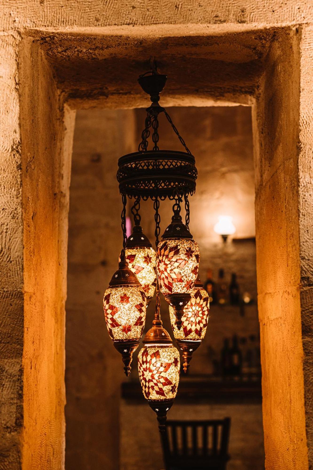 גורמה Cappadocia Cave Suites Adult Only מראה חיצוני תמונה